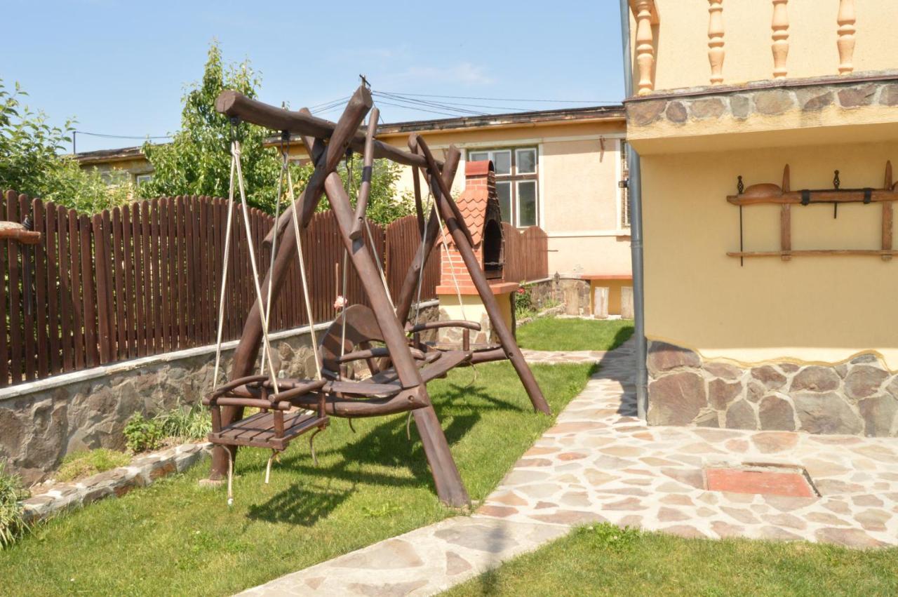 Casa Vlasea Albesti Sighisoara Bed & Breakfast エクステリア 写真
